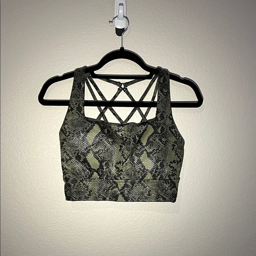 BuffBunny Revolution Sports Bra V2 Green Snake Bite XL